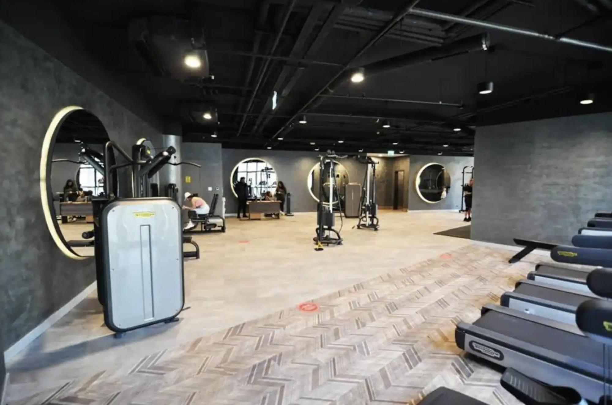Apartament Gorgeous Modern 1bd Views W Poolgym! #255 *
