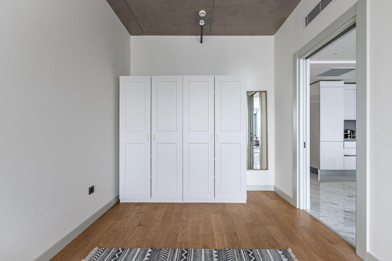 Gorgeous Modern 1bd Views W Poolgym! #255