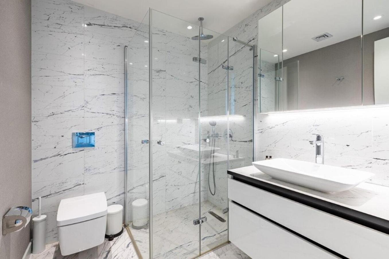Gorgeous Modern 1bd Views W Poolgym! #255 *